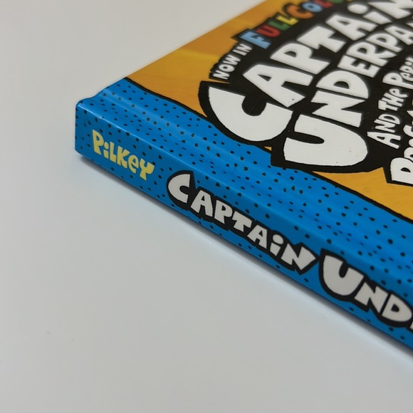 Captain Underpants Book Bundle - Picture 7 of 16